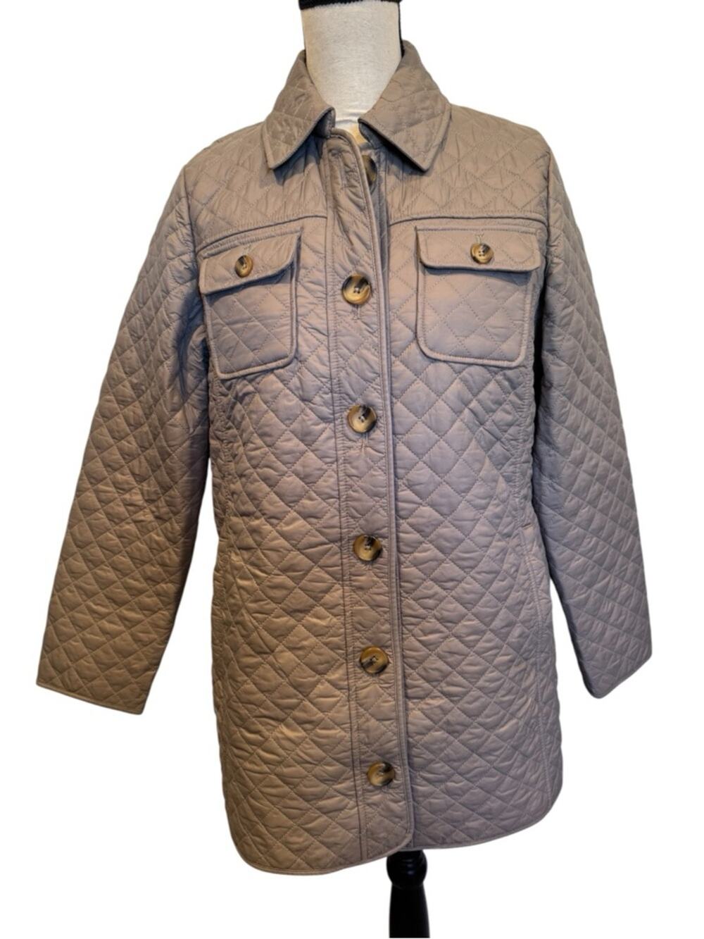 Chico's Quilted Women's Button-Front Barn Jacket in Taupe Medium